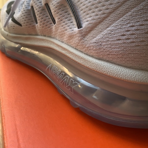 BRAND NEW Nike Air Max Runners Black and White - Picture 12 of 12